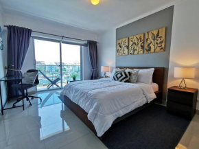 Casa HJP - Rooftop Pool, Gym, Balconies,